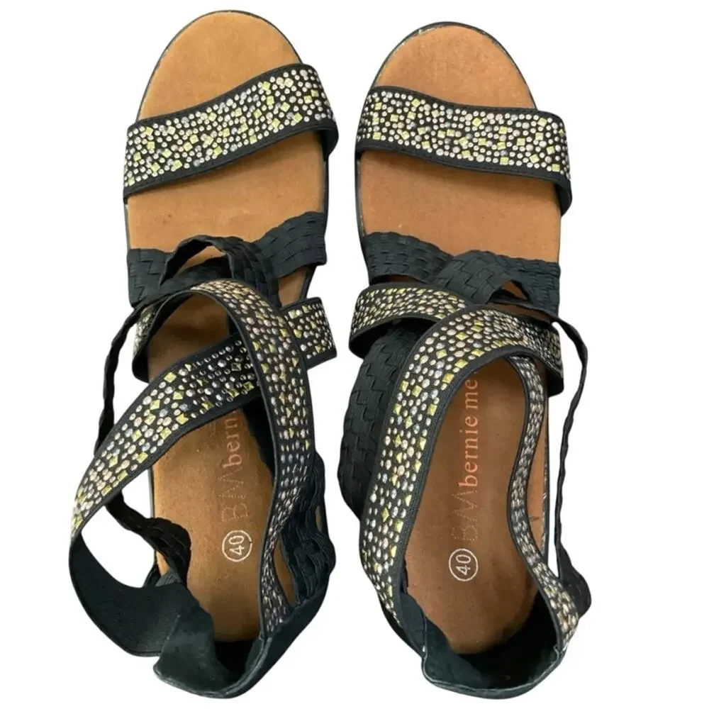 Bernie Mev Women's Lucious Sandals Stud design Size 10 NIB NEW